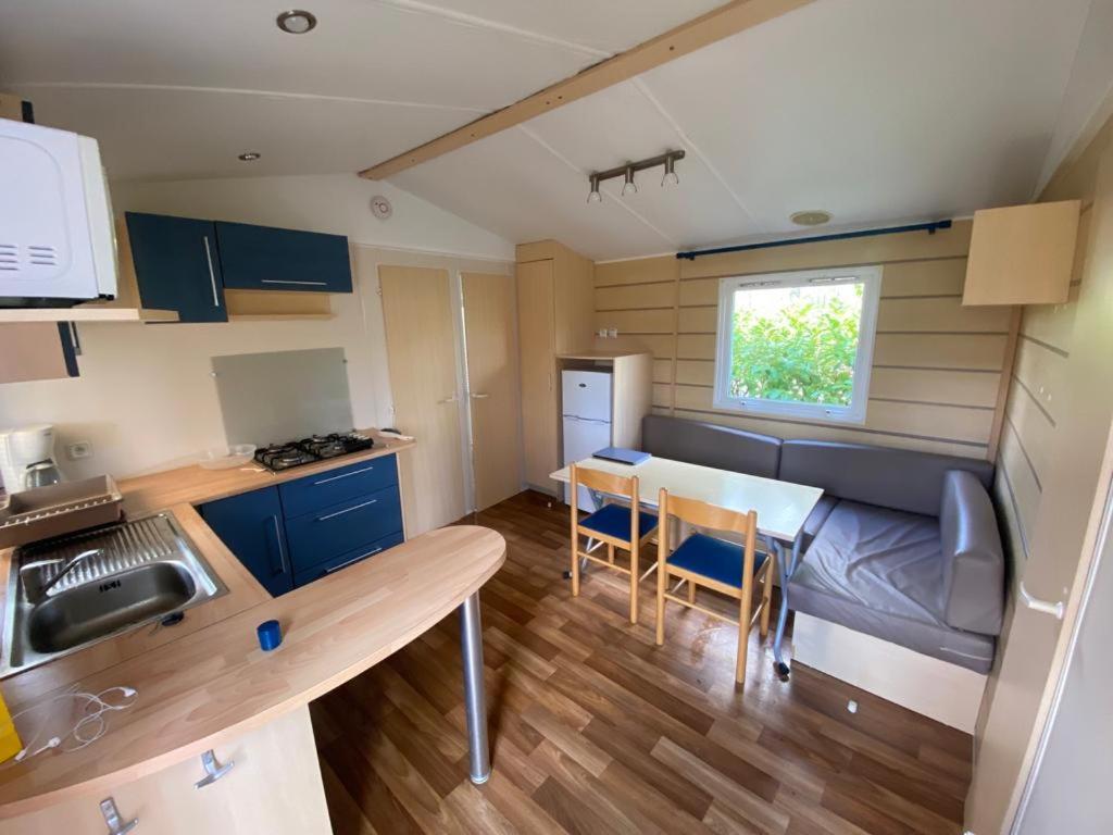 Mobil-Home Au Parc Des Roches Saint-Chéron Exterior photo