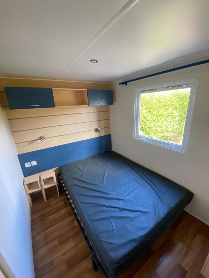 Mobil-Home Au Parc Des Roches Saint-Chéron Exterior photo